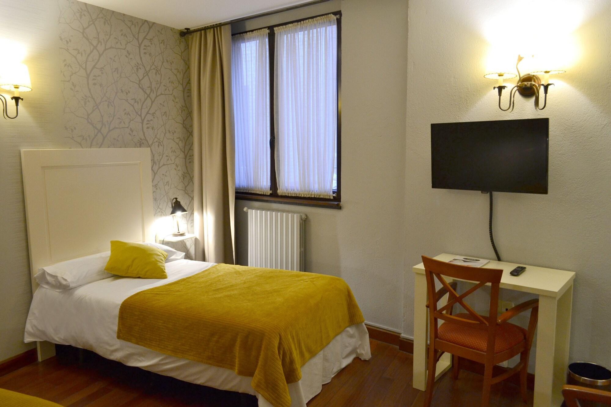 Hotel Alda Via ليون المظهر الخارجي الصورة