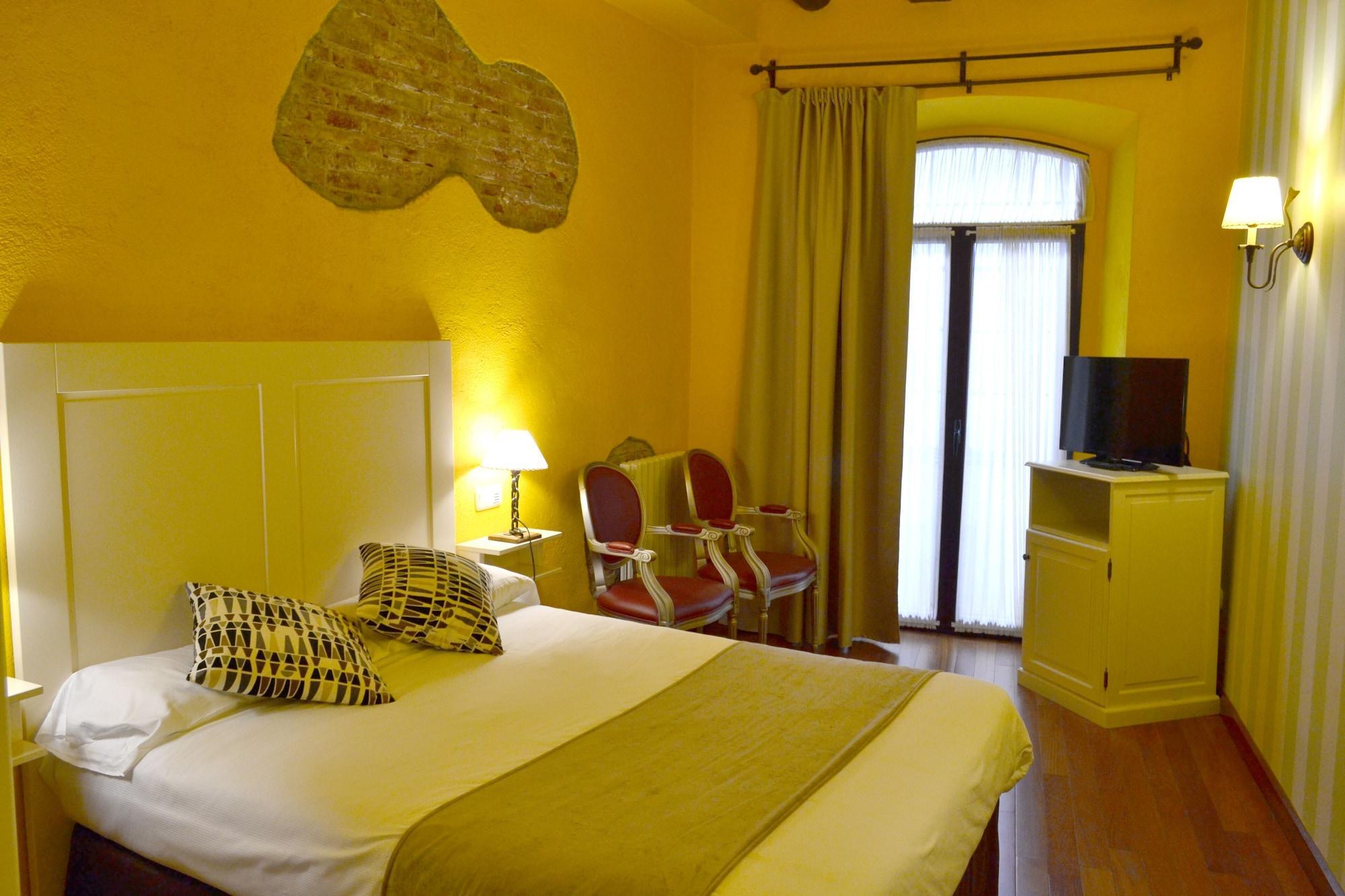 Hotel Alda Via ليون المظهر الخارجي الصورة