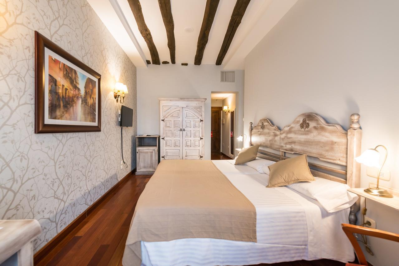 Hotel Alda Via ليون المظهر الخارجي الصورة